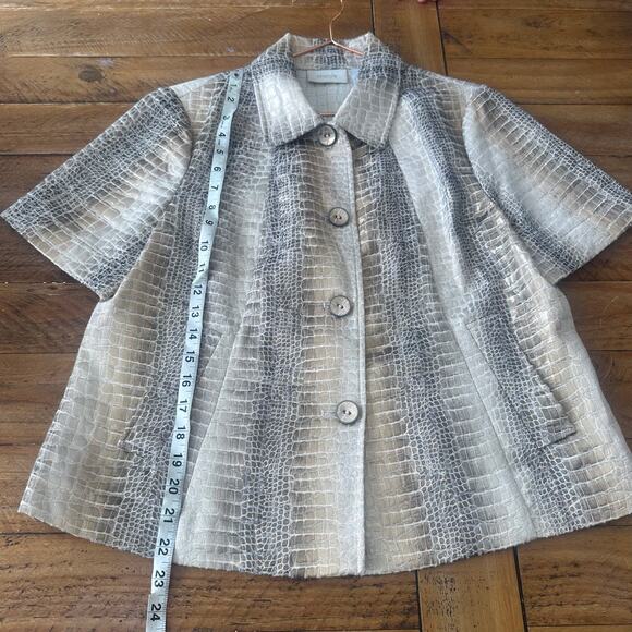 Chicos 1 medium Chicos metallic gold shimmer snakeskin short sleeve
 jacket - Picture 4 of 5